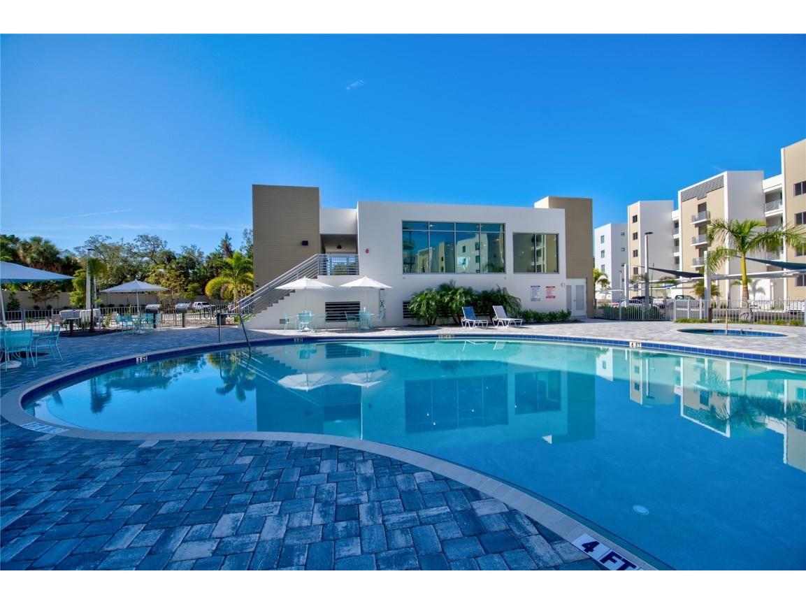 1703 N Tamiami Trail #511 Sarasota FL 34234 A4649626 image27