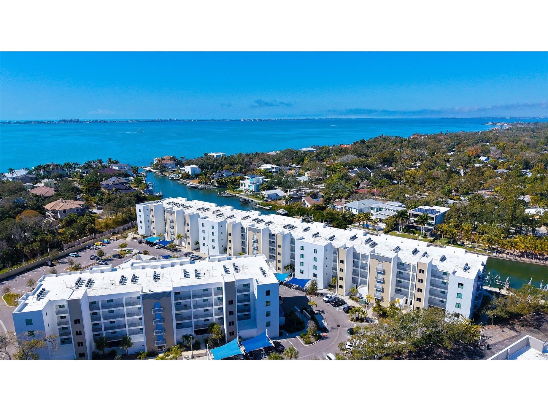 1703 N Tamiami Trail #511 Sarasota FL 34234 - WHITAKER BAYOU/SARASOTA BAY A4685576 image1