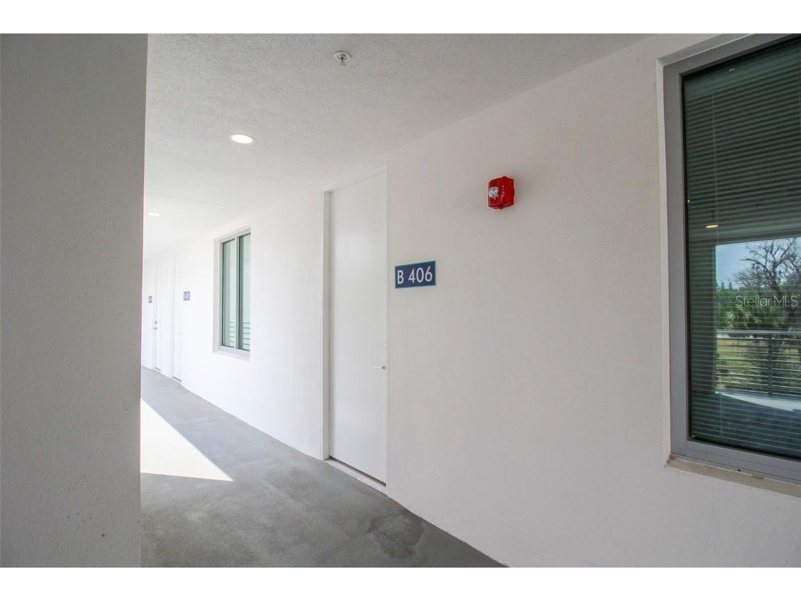 1703 N Tamiami Trail #B406 Sarasota FL 34234 A4564357 image16
