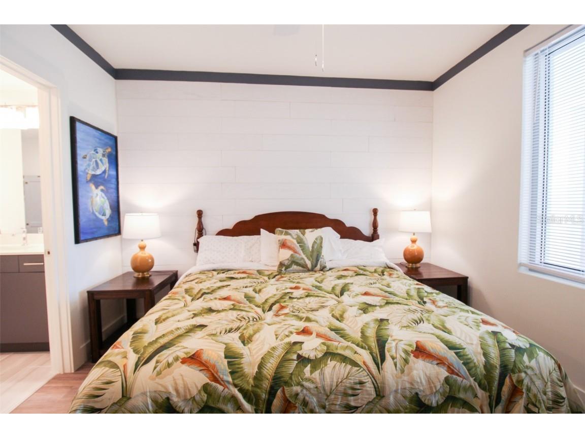 1703 N Tamiami Trail #B406 Sarasota FL 34234 A4564357 image22