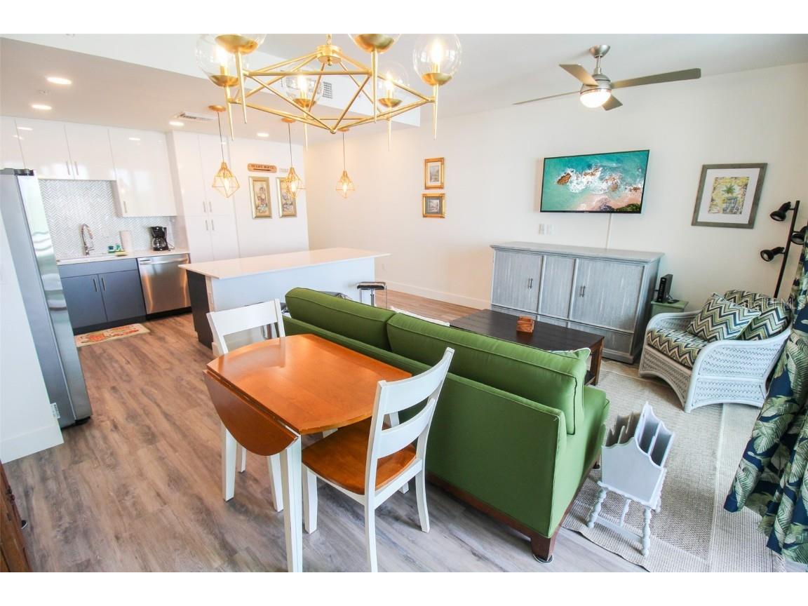 1703 N Tamiami Trail #B406 Sarasota FL 34234 A4564357 image42