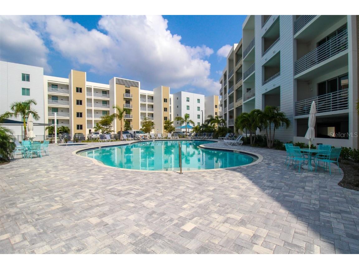 1703 N Tamiami Trail #B406 Sarasota FL 34234 A4564357 image7