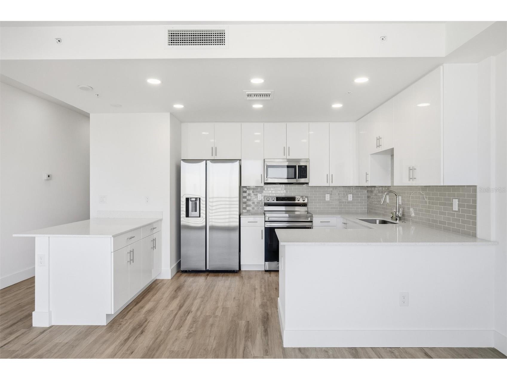 1703 N Tamiami Trail #B507 Sarasota FL 34234 A4678101 image10