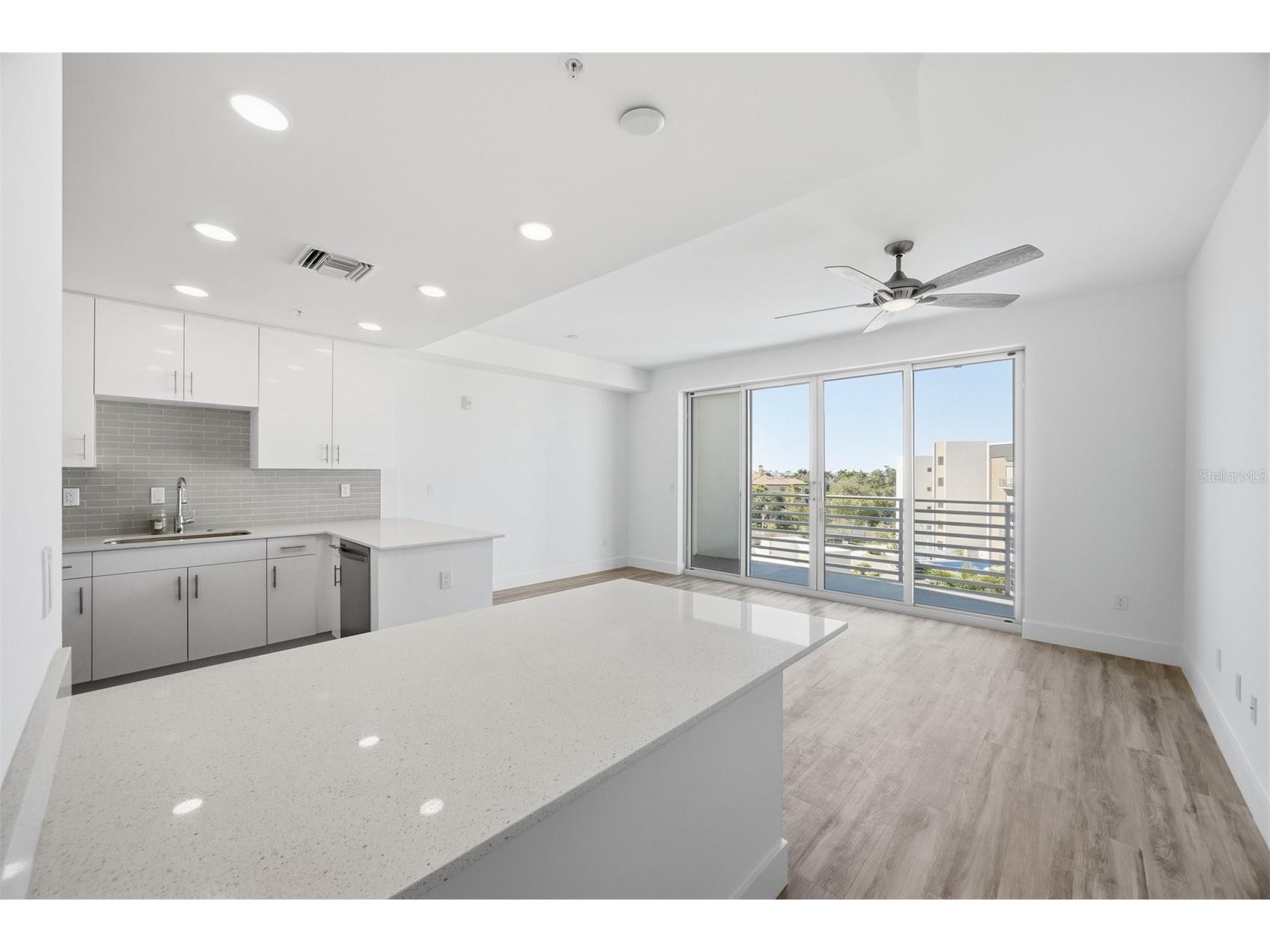 1703 N Tamiami Trail #B507 Sarasota FL 34234 A4678101 image15