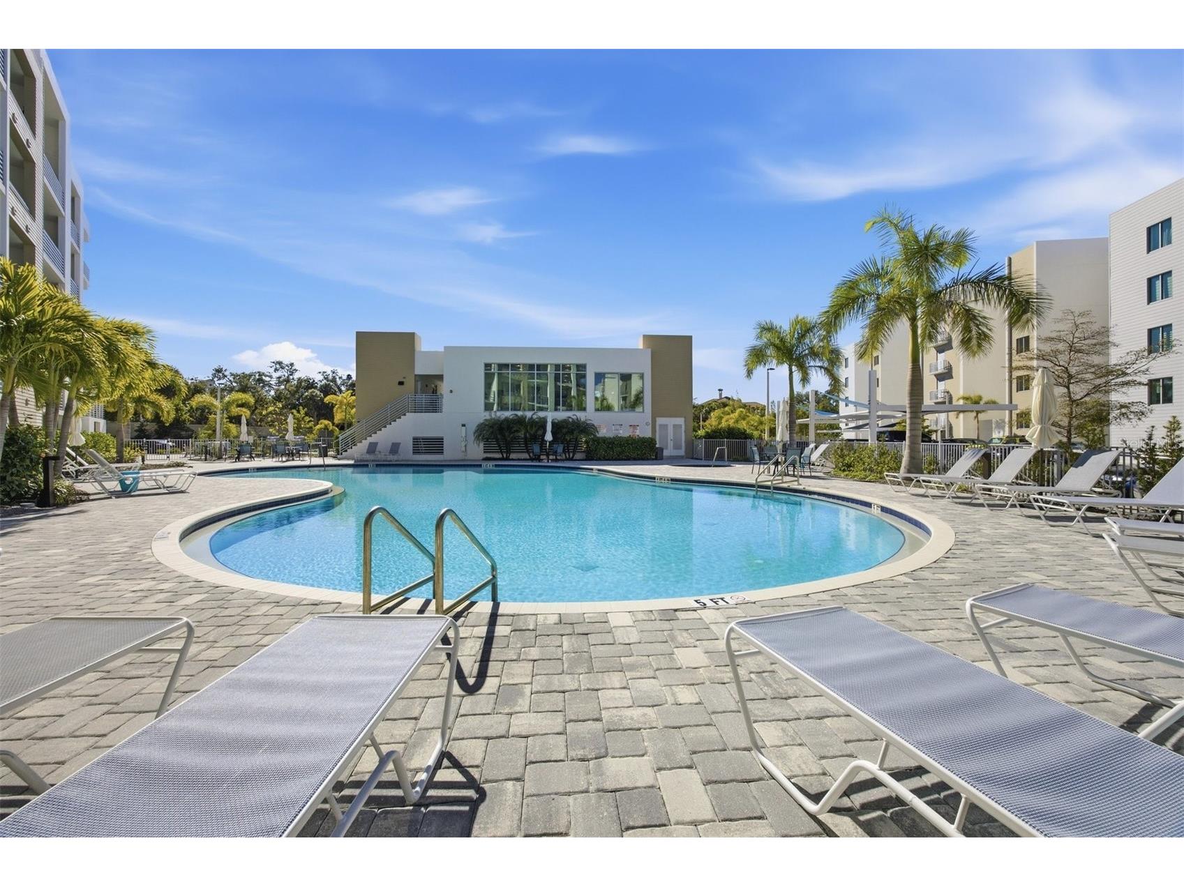 1703 N Tamiami Trail #B507 Sarasota FL 34234 A4678101 image41