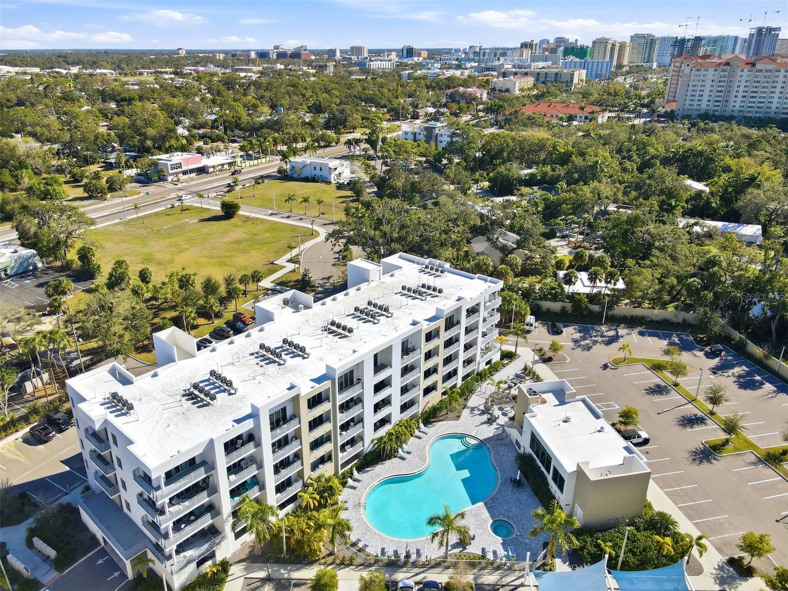 1703 N Tamiami Trail #B507 Sarasota FL 34234 A4678101 image48