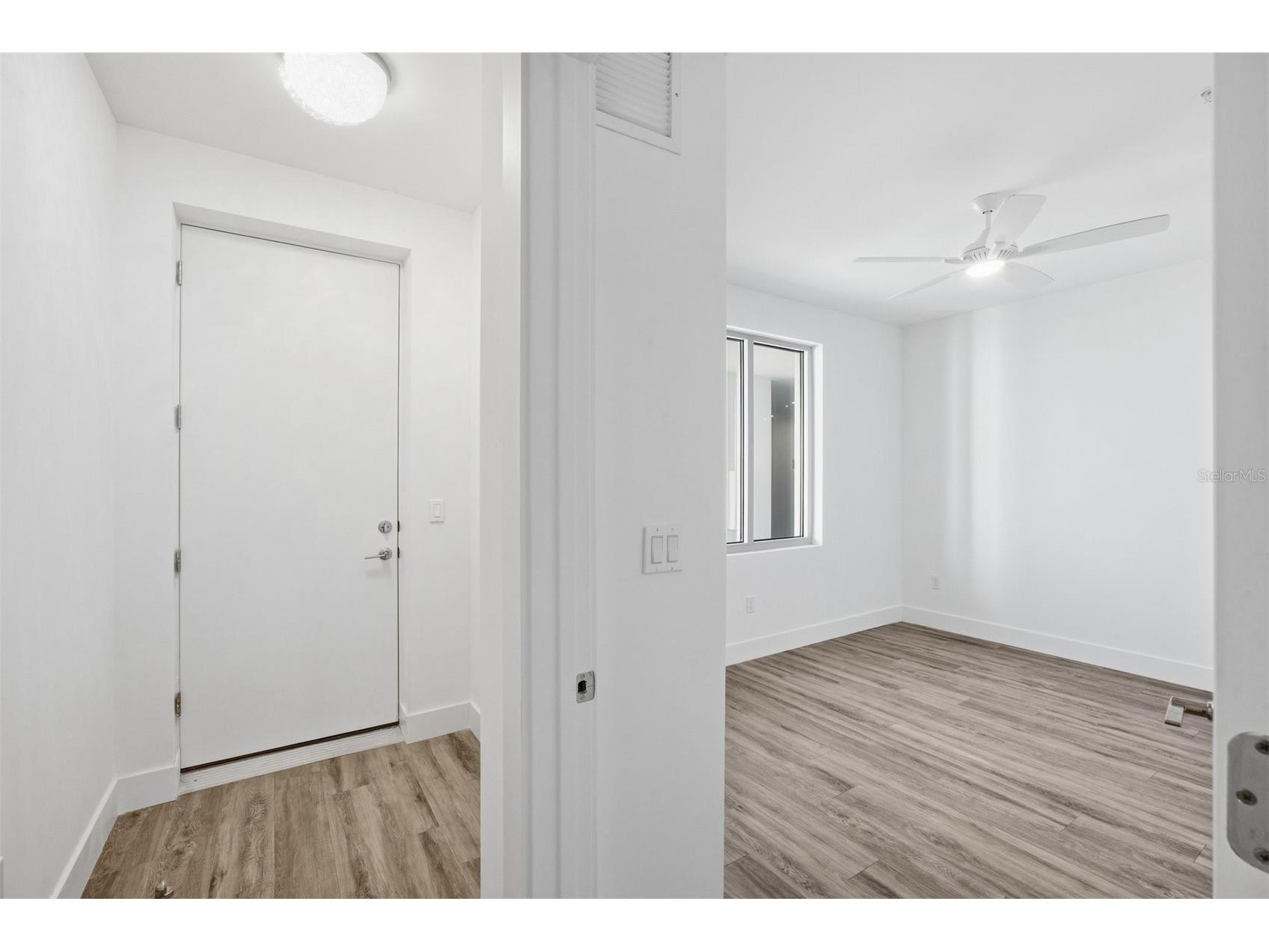 1703 N Tamiami Trail #B507 Sarasota FL 34234 A4678101 image7