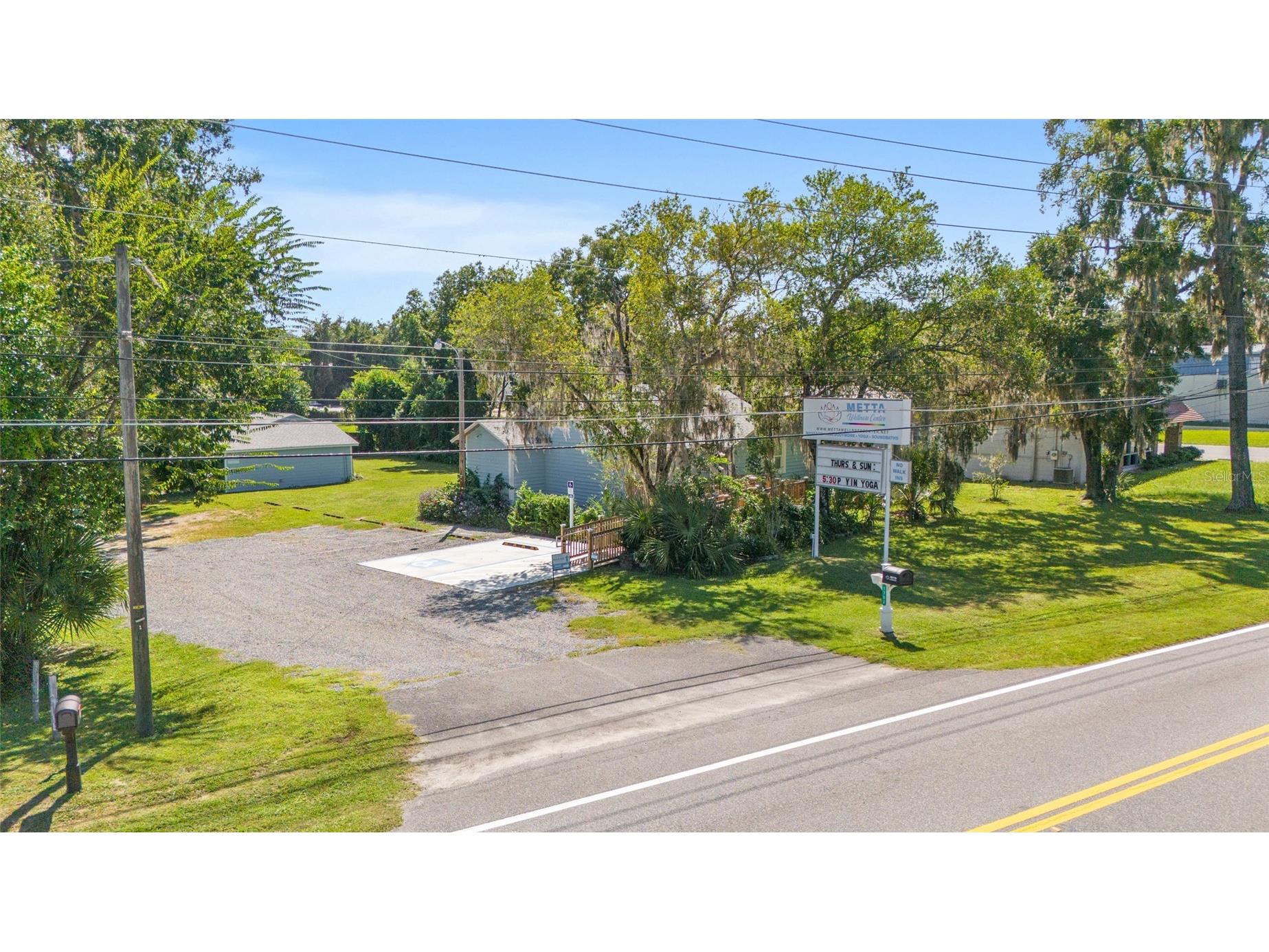 1703 NE 8th Road Ocala FL 34470 OM709643 image1