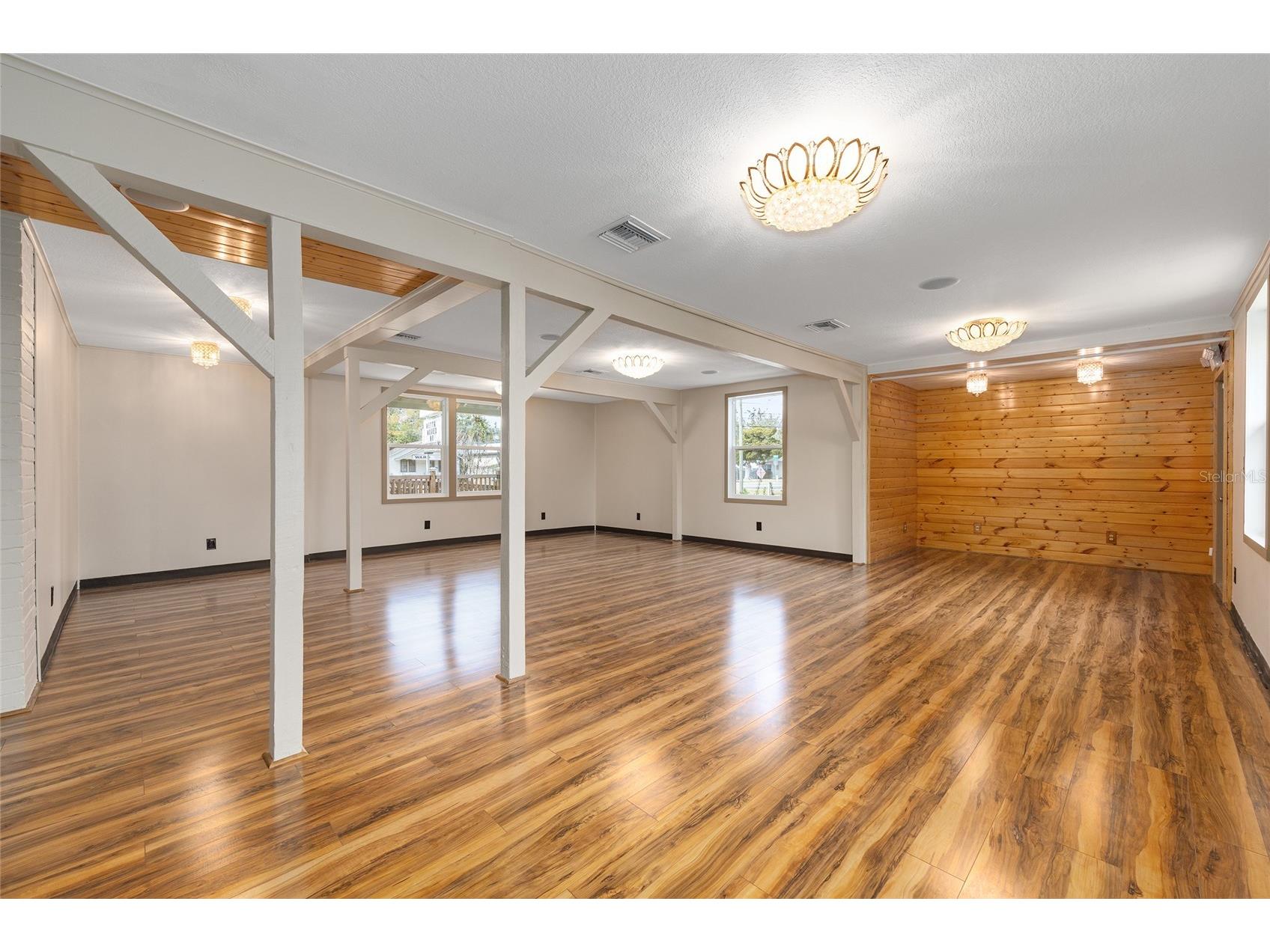 1703 NE 8th Road Ocala FL 34470 OM709643 image14