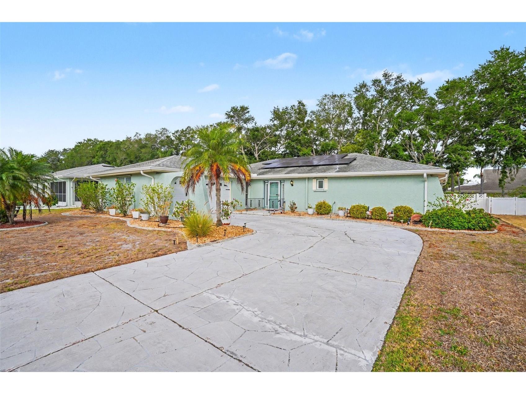 1703 New Bedford Drive Sun City Center FL 33573 TB8503927 image1
