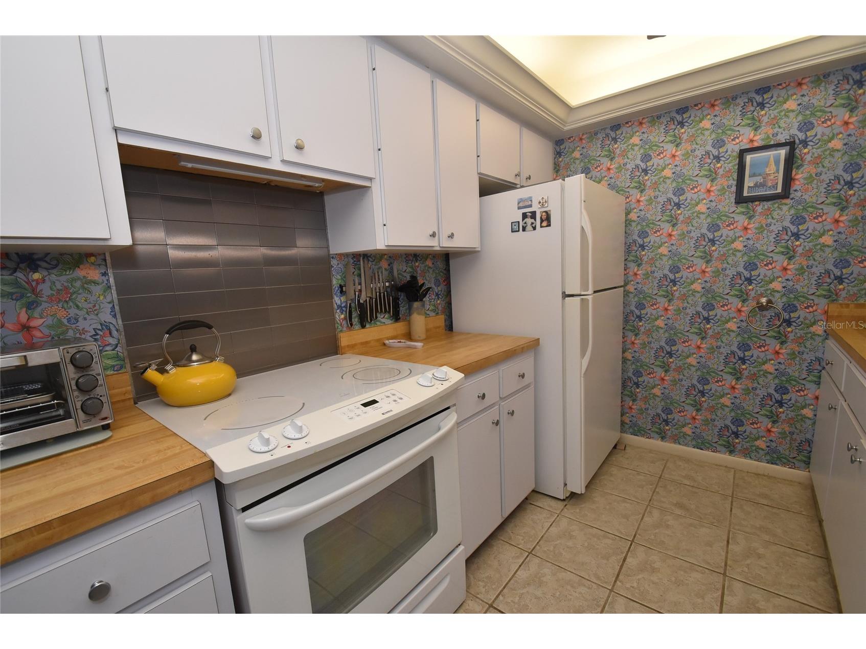 1703 Pelican Cove Road #GL356 Sarasota FL 34231 A4693493 image2