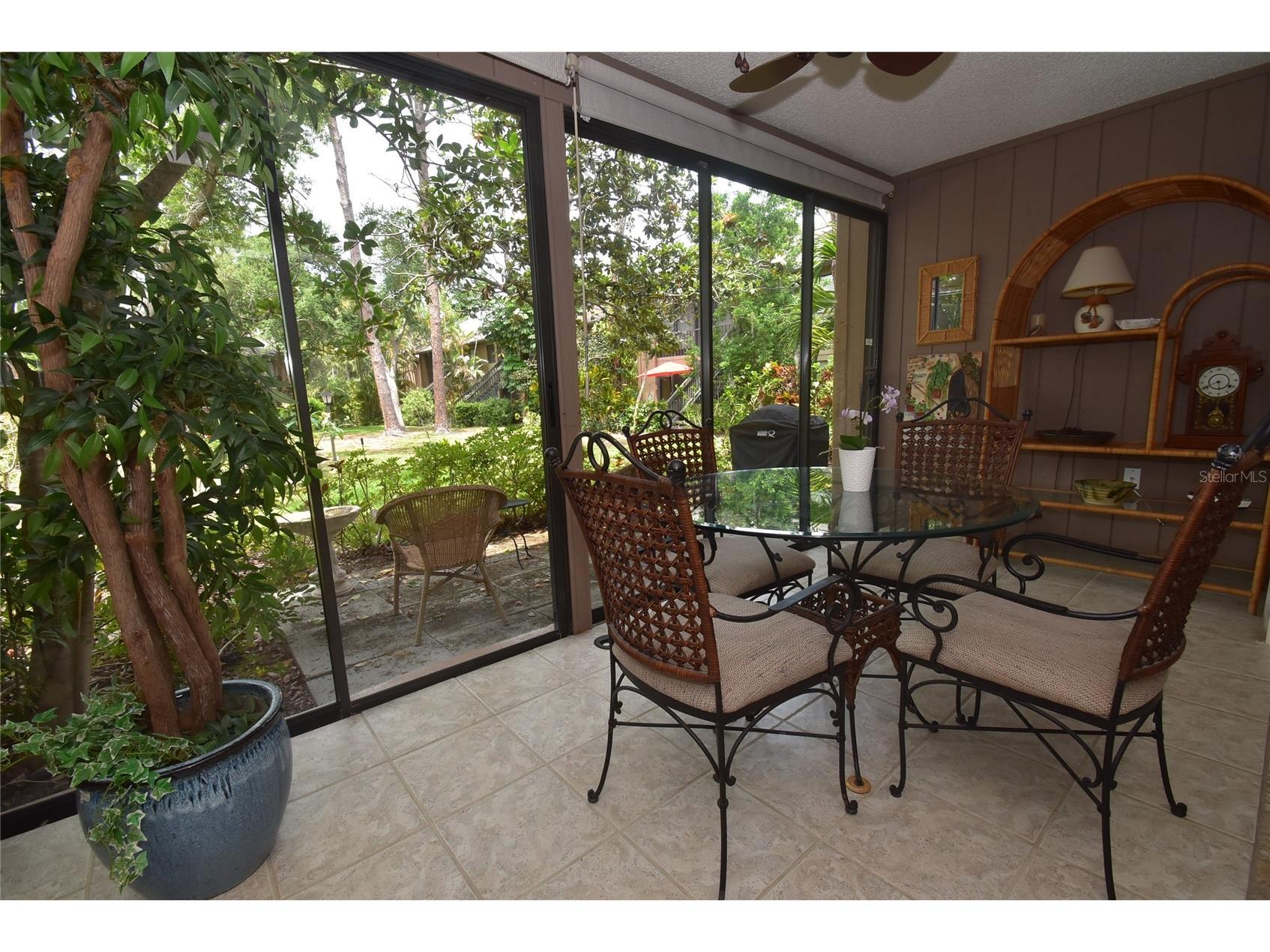 1703 Pelican Cove Road #GL356 Sarasota FL 34231 A4693493 image7