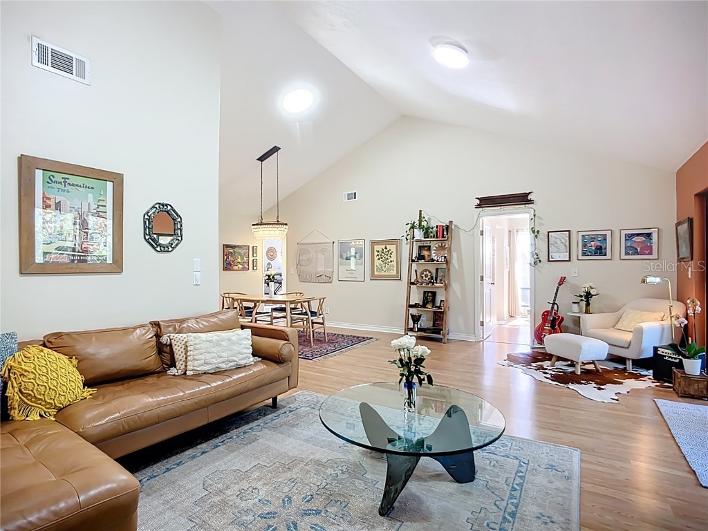 1703 Pelican Cove Road #455 Sarasota FL 34231 - SARASOTA BAY TB8446383 image10