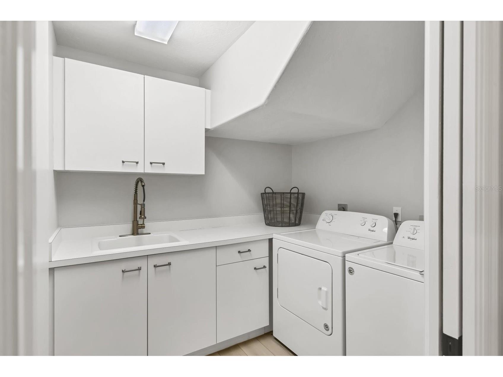 1703 Starling Drive #1703 Sarasota FL 34231 A4668895 image19