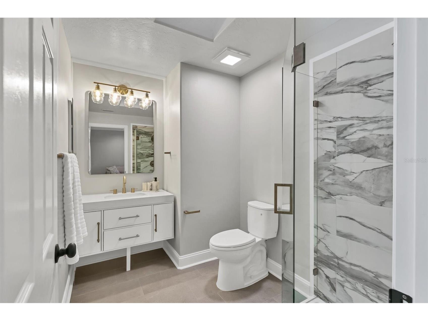 1703 Starling Drive #1703 Sarasota FL 34231 A4668895 image37