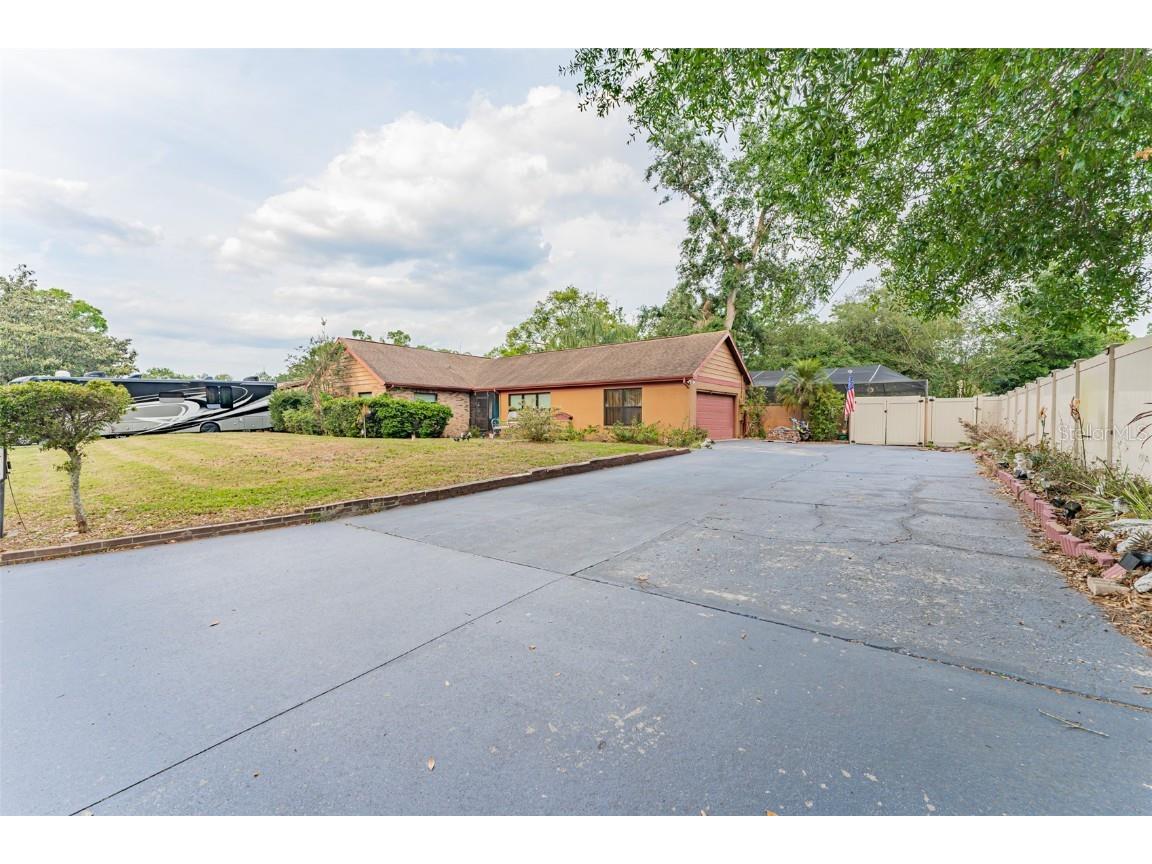 1703 Sunnyhills Dr Brandon FL 33510 T3439044 image1