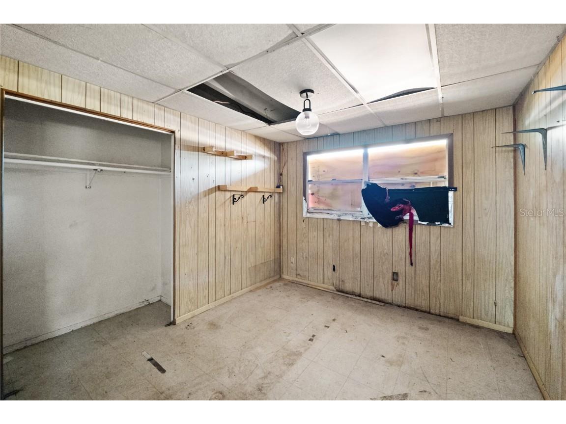 1703 Warrington Way Tampa FL 33619 TB8452225 image3