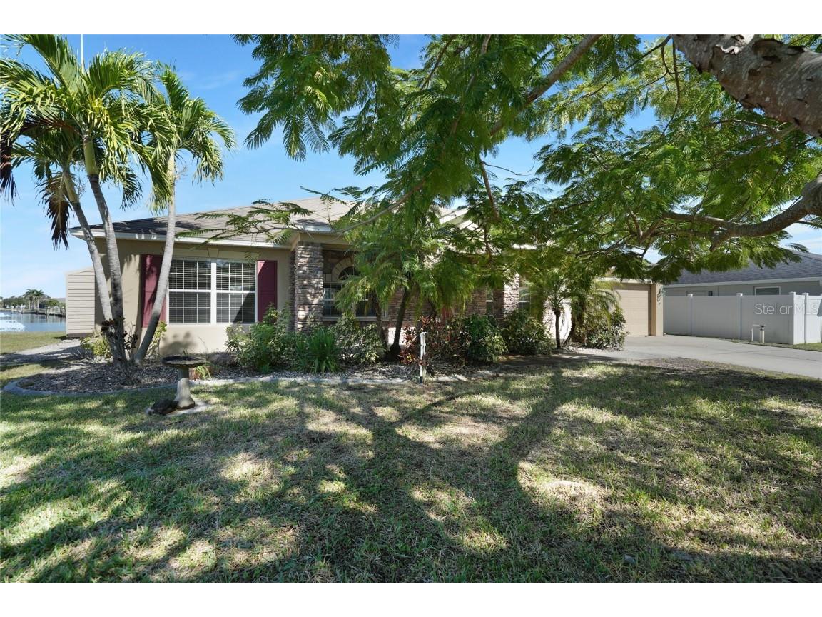 17032 Ohara Drive Port Charlotte FL 33948 - EASTLAKE WATERWAY D6144625 image3