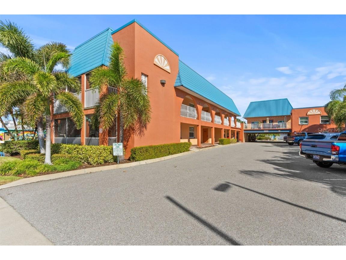 17035 Gulf Boulevard #103 North Redington Beach FL 33708 T3495193 image1