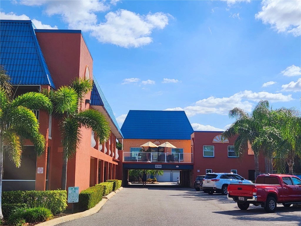 17035 Gulf Boulevard #105 North Redington Beach FL 33708 - NORTH REDINGTON BEACH U8199512 image1