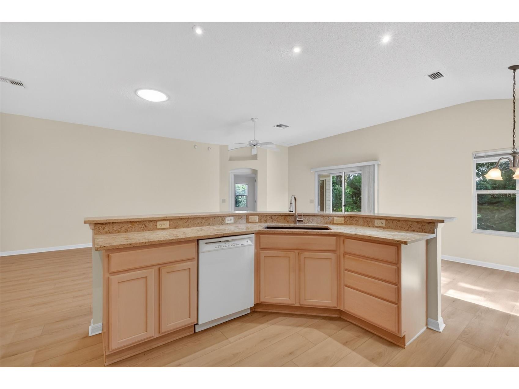 17035 SE 94th Berrien Court The Villages FL 32162 G5105244 image6