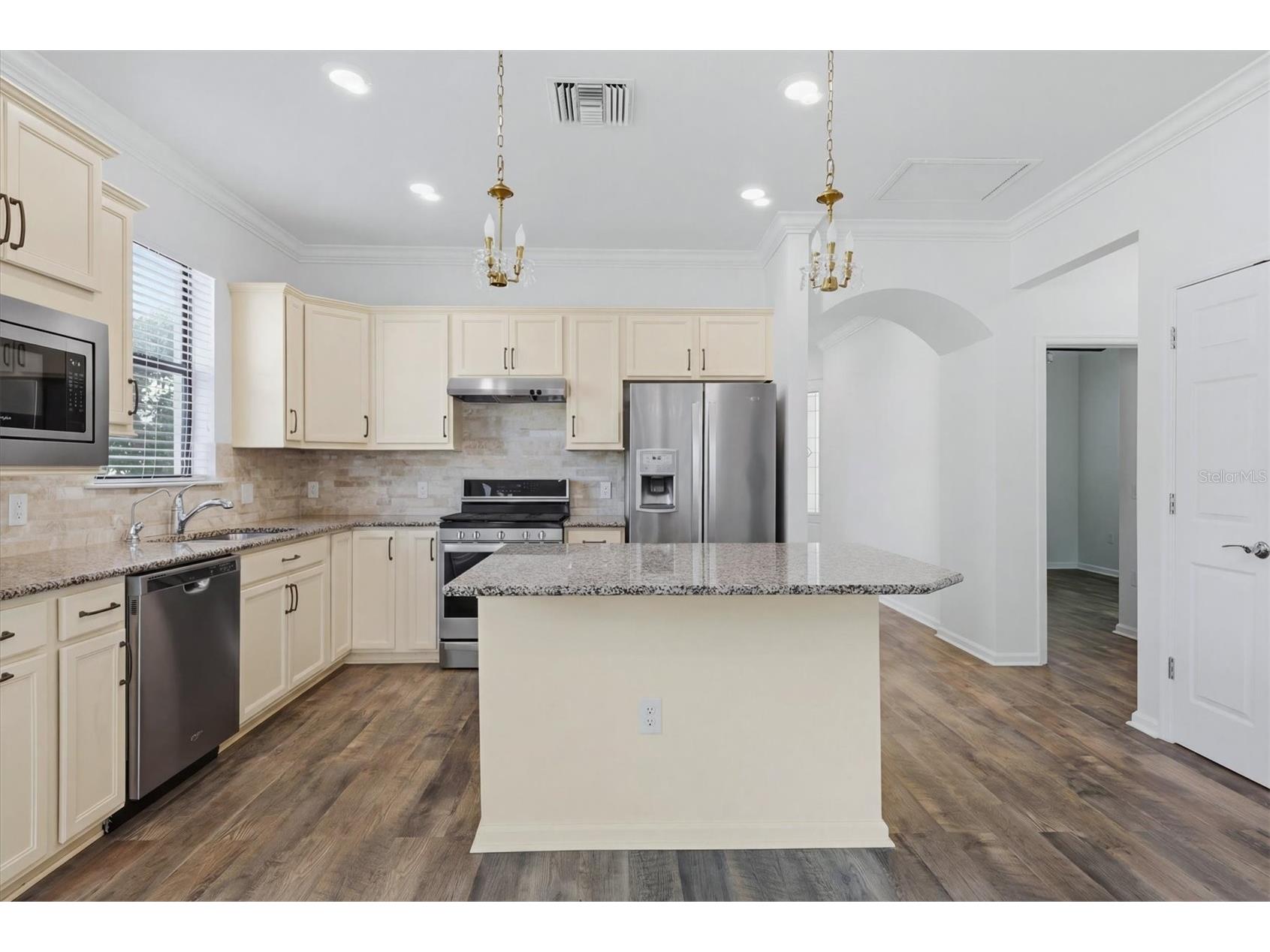 17039 Hampton Falls Terrace Bradenton FL 34202 A4686687 image17