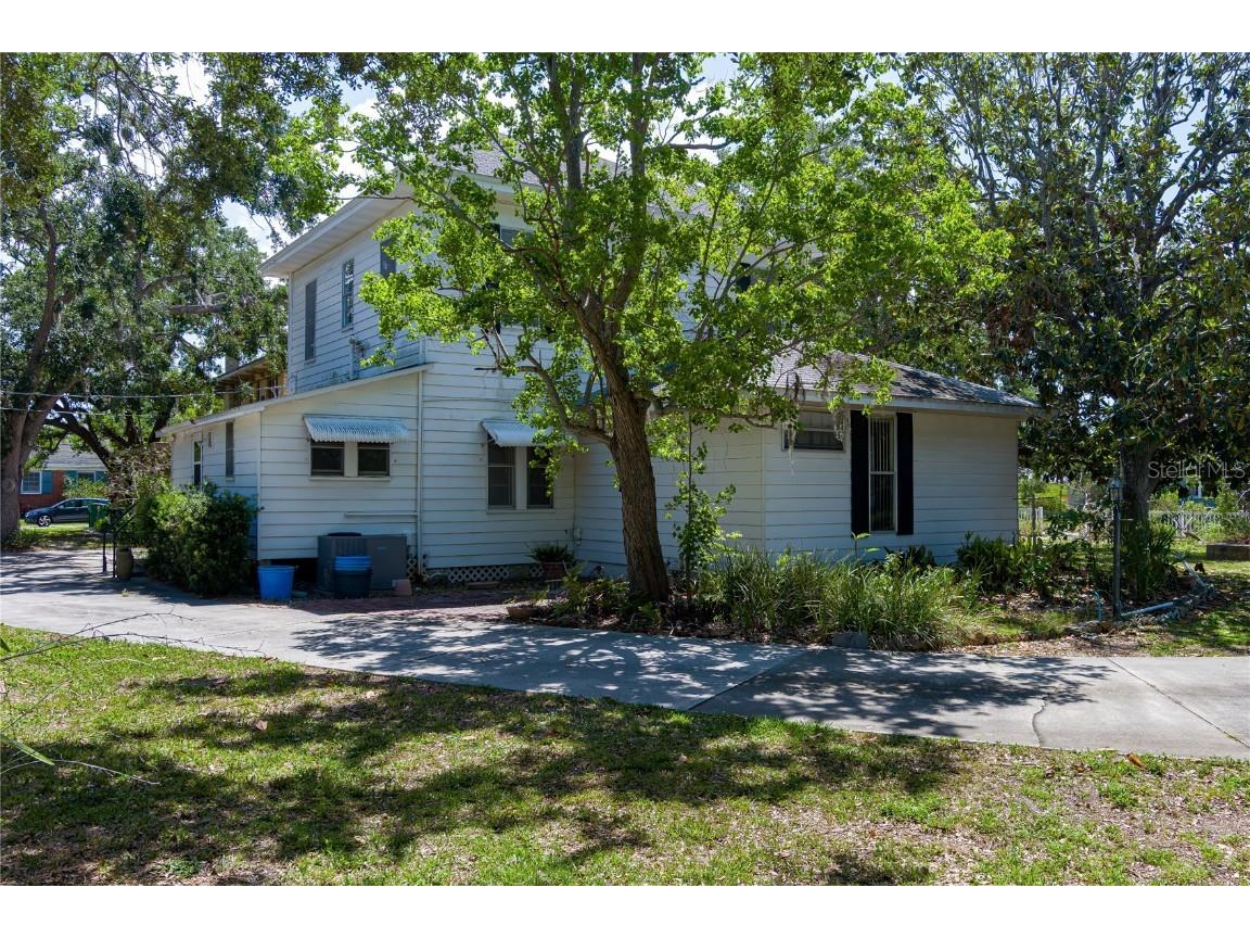 1704 4th Street W Palmetto FL 34221 A4648229 image31