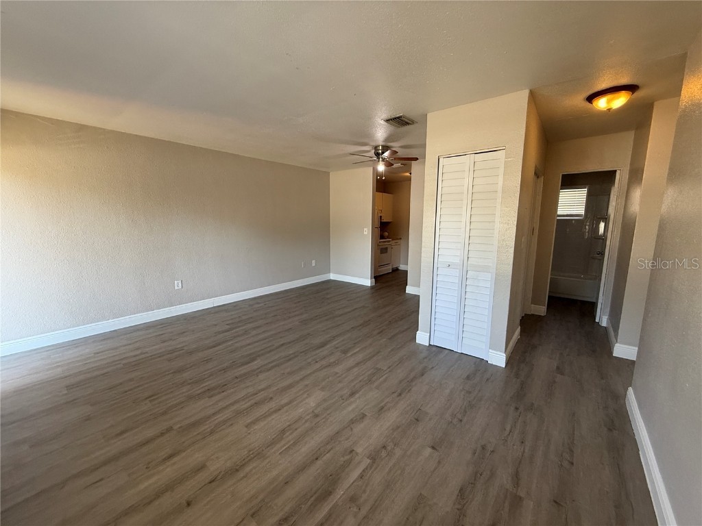 1704 Central Avenue Sarasota FL 34234 A4674003 image3