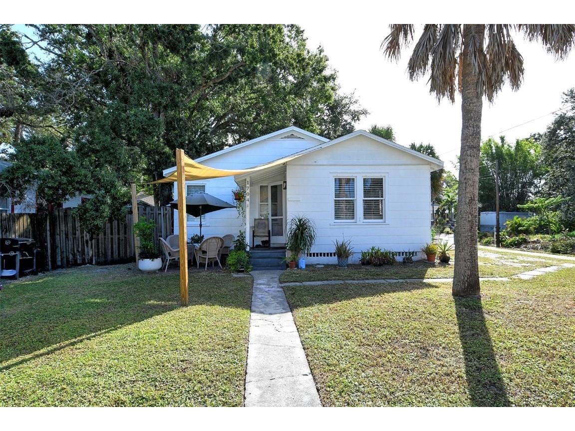 1704 Cocoanut Avenue Sarasota FL 34234 A4666635 image1