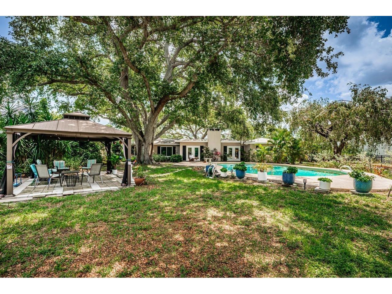 1704 Cypress Avenue Belleair FL 33756 TB8490017 image44