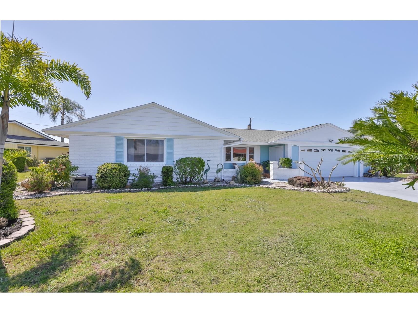 1704 Danbury Drive Sun City Center FL 33573 - South Lake TB8498415 image38