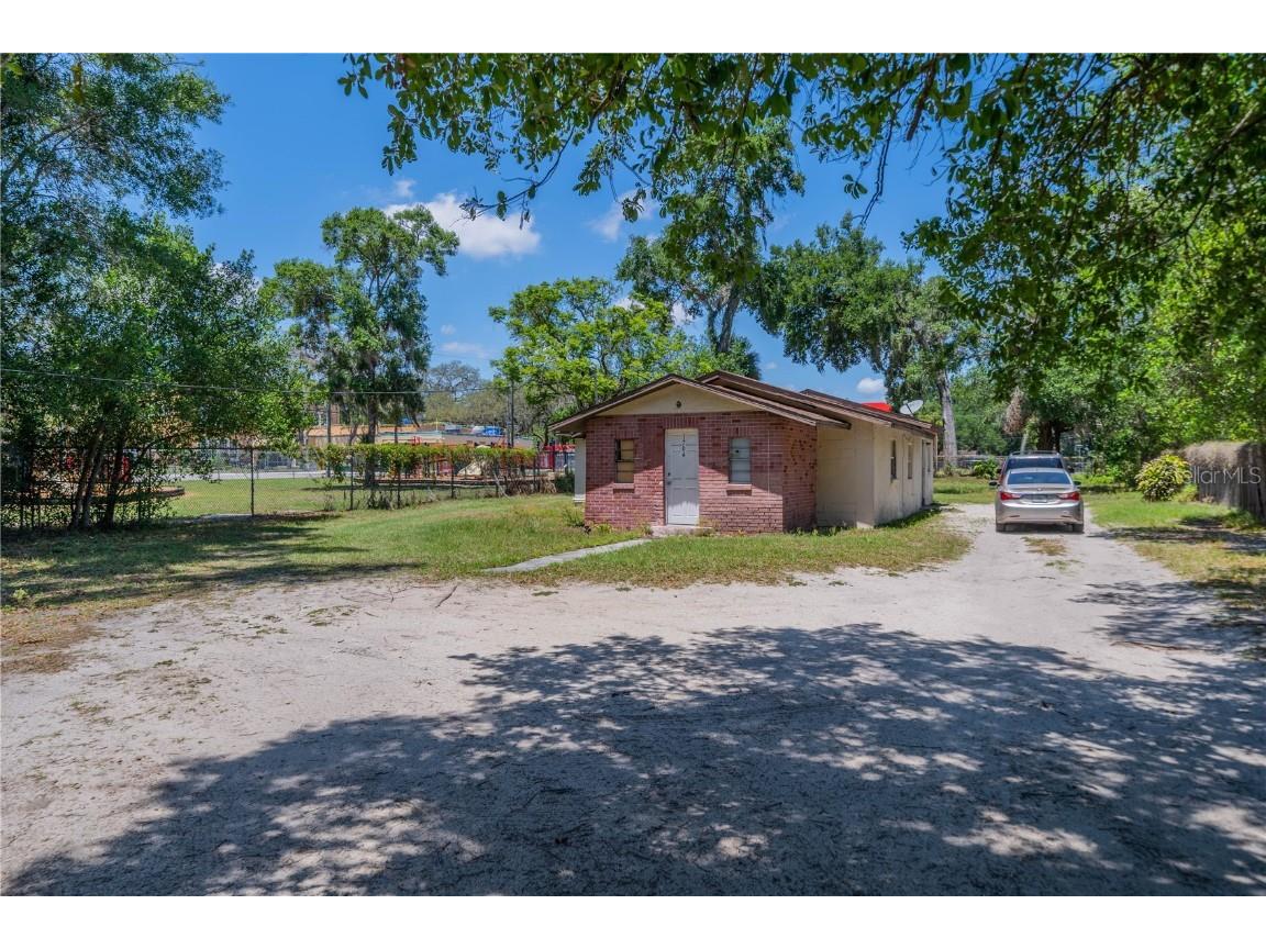 1704 E Cayuga St Tampa FL 33610 T3443660 image1