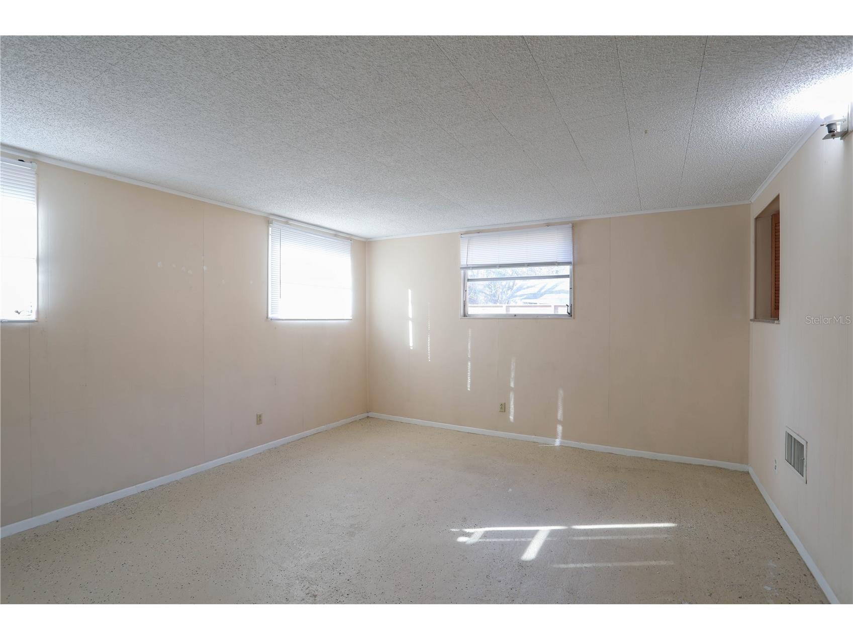 1704 Edmundshire Road Orlando FL 32812 O6405131 image9