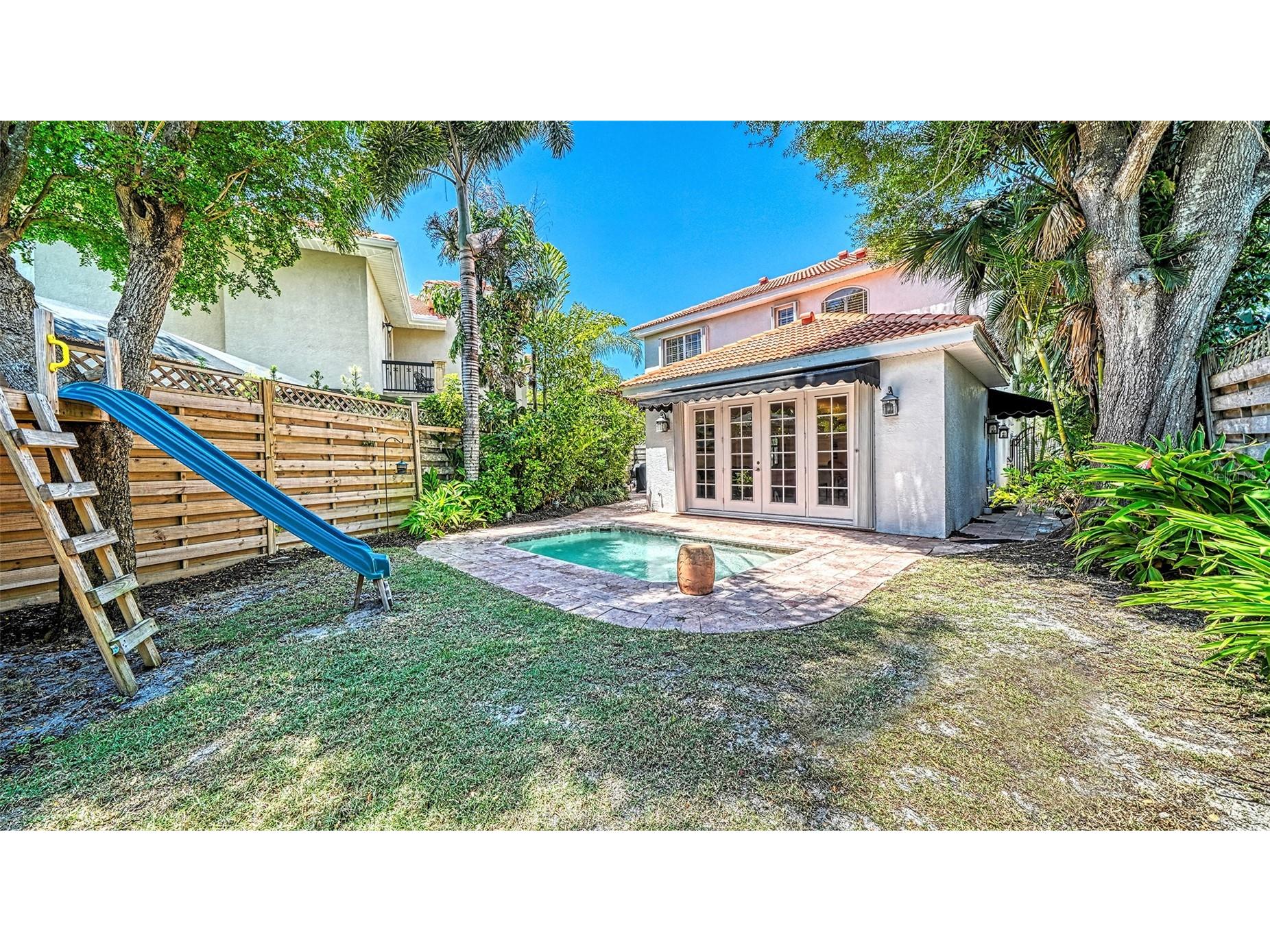 1704 Fortuna Street Sarasota FL 34239 A4689929 image40