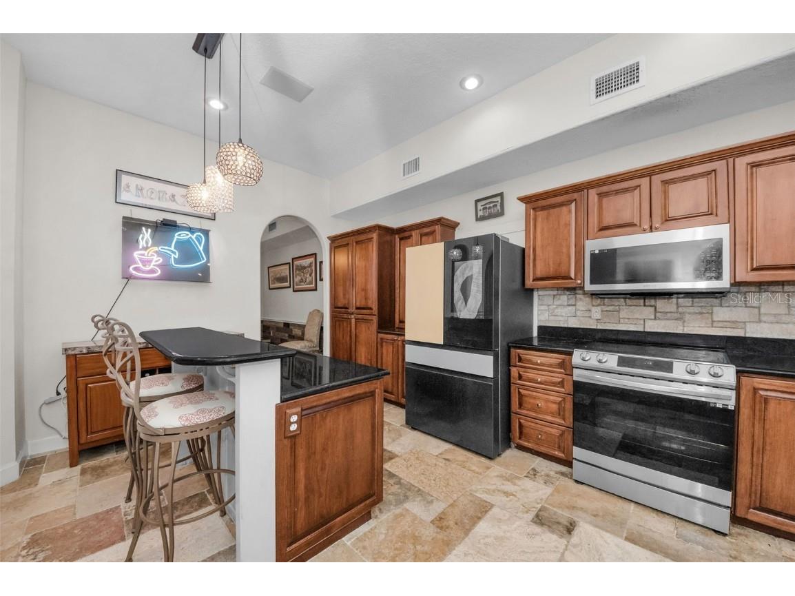 1704 Lago Vista Boulevard Palm Harbor FL 34685 - LAKE TARPON TB8448718 image11