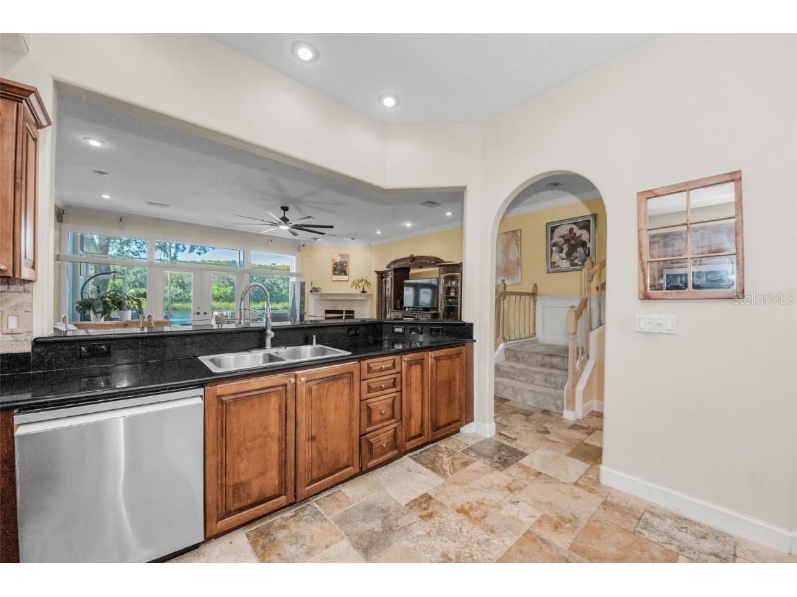 1704 Lago Vista Boulevard Palm Harbor FL 34685 - LAKE TARPON TB8448718 image16