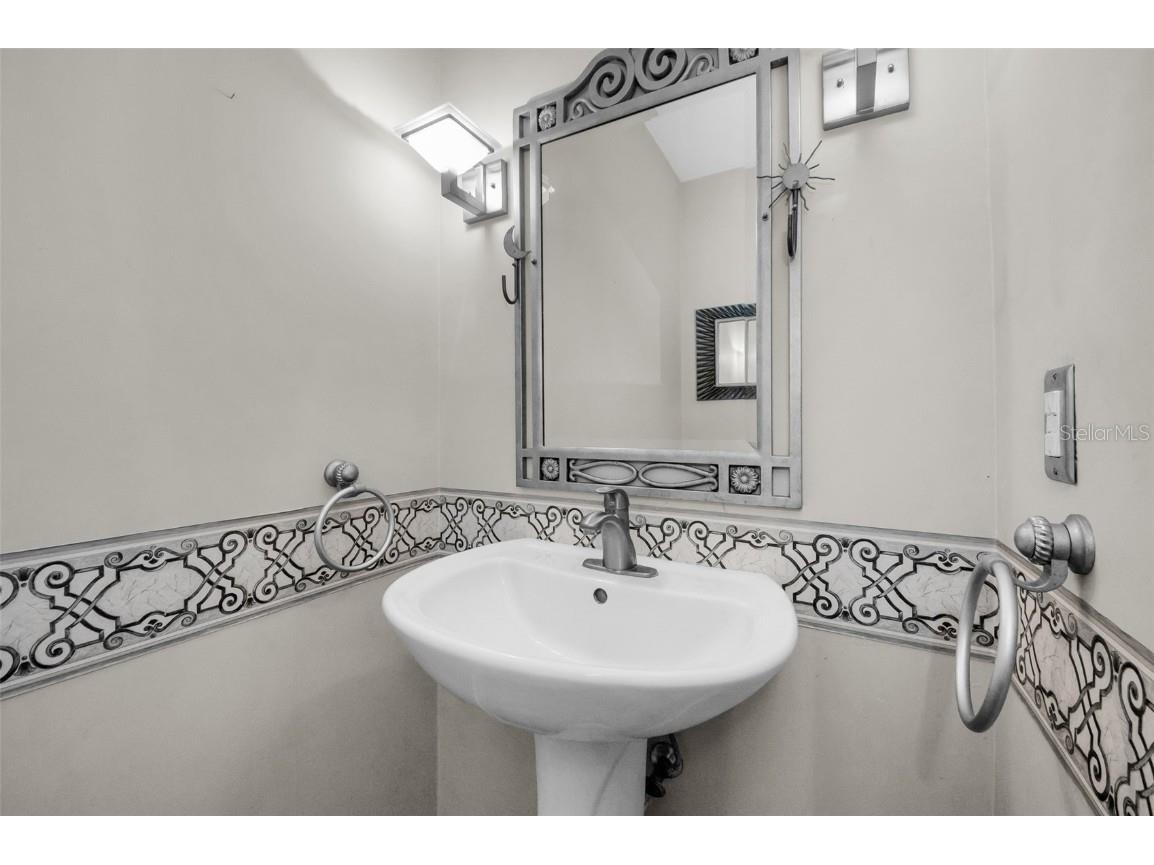 1704 Lago Vista Boulevard Palm Harbor FL 34685 - LAKE TARPON TB8448718 image24