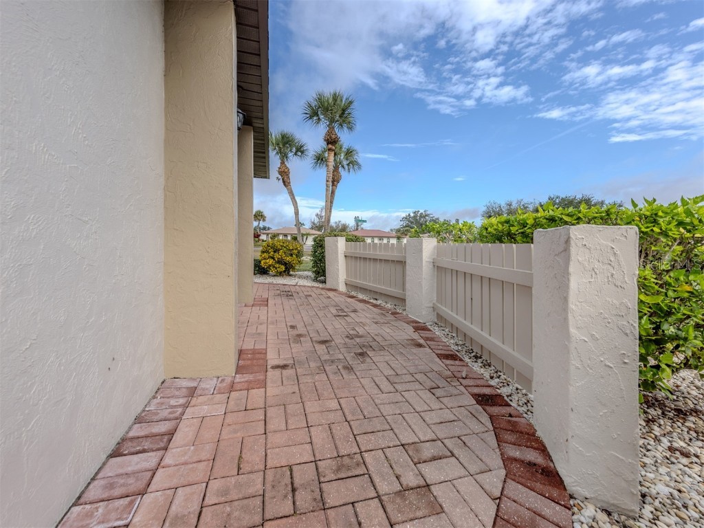 1704 Lakeside Drive #1708B Venice FL 34293 N6142096 image7