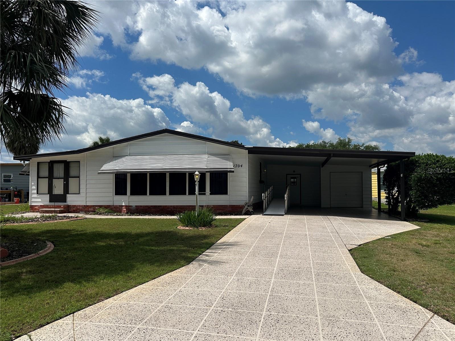 1704 Lilly Lane The Villages FL 32159 G5112377 image2