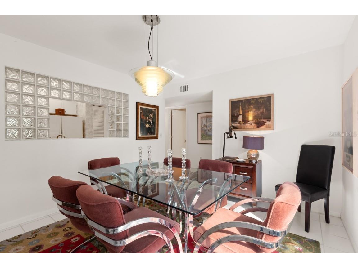 1704 Pelican Cove Road #T138 Sarasota FL 34231 - SARASOTA BAY A4669335 image5