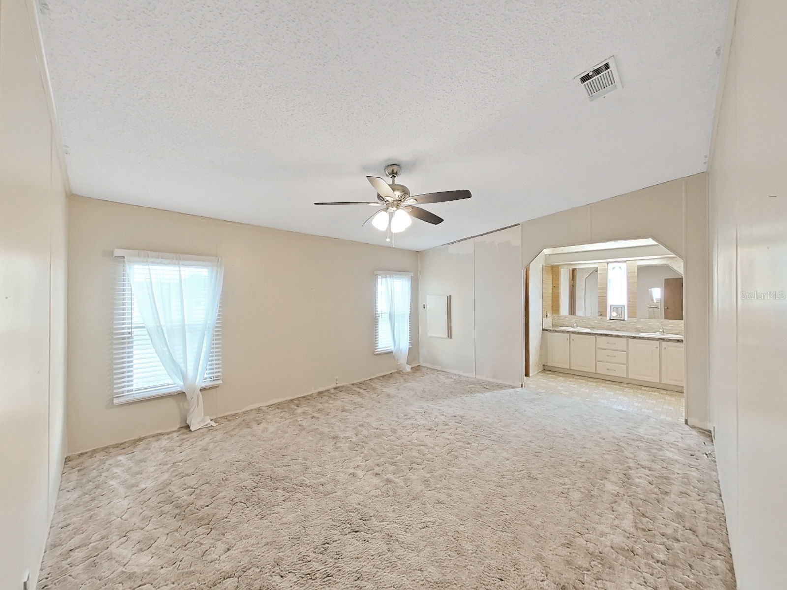 1704 Quail Hill Dr Lakeland FL 33810 P4938409 image21