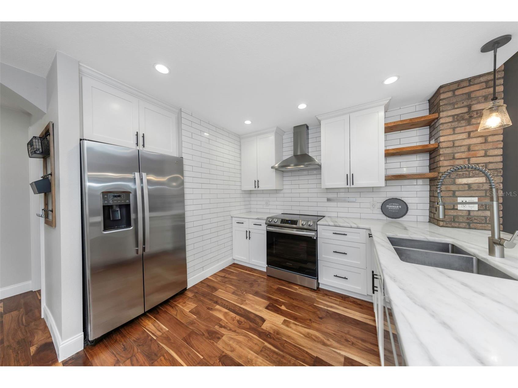 1704 Split Fork Drive Oldsmar FL 34677 TB8527058 image3