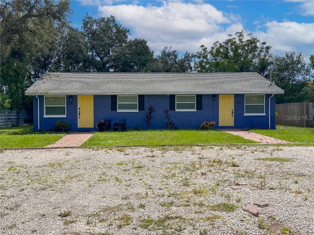 1704 Suponic Avenue Sarasota FL 34243 A4583206 image1