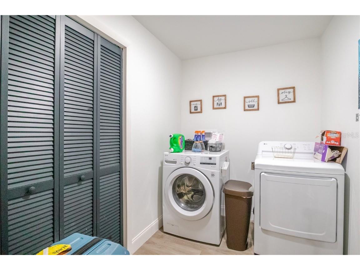 1704 W Hanna Avenue Tampa FL 33604 L4957693 image35