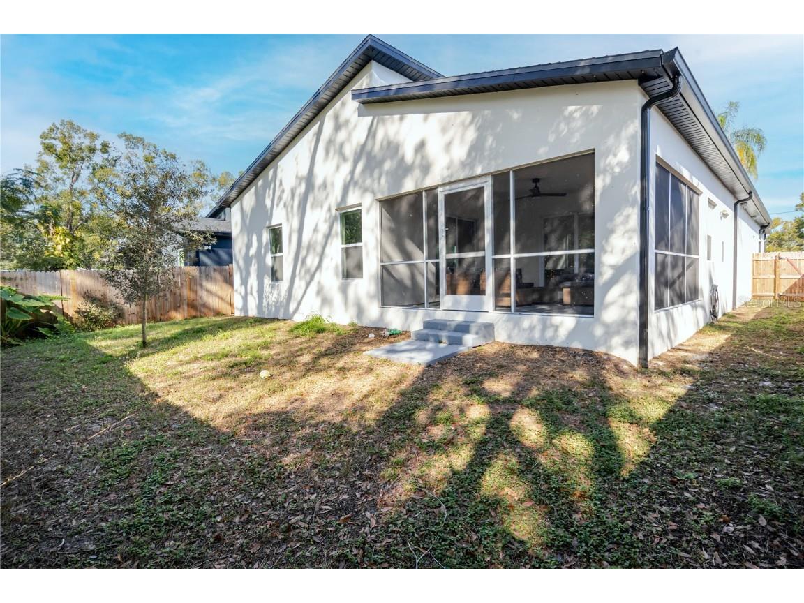 1704 W Hanna Avenue Tampa FL 33604 L4957693 image38