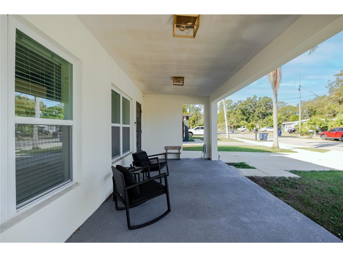 1704 W Hanna Avenue Tampa FL 33604 L4957693 image4