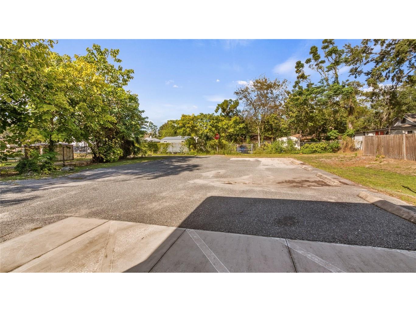 1704 W Main Street Leesburg FL 34748 G5104204 image35