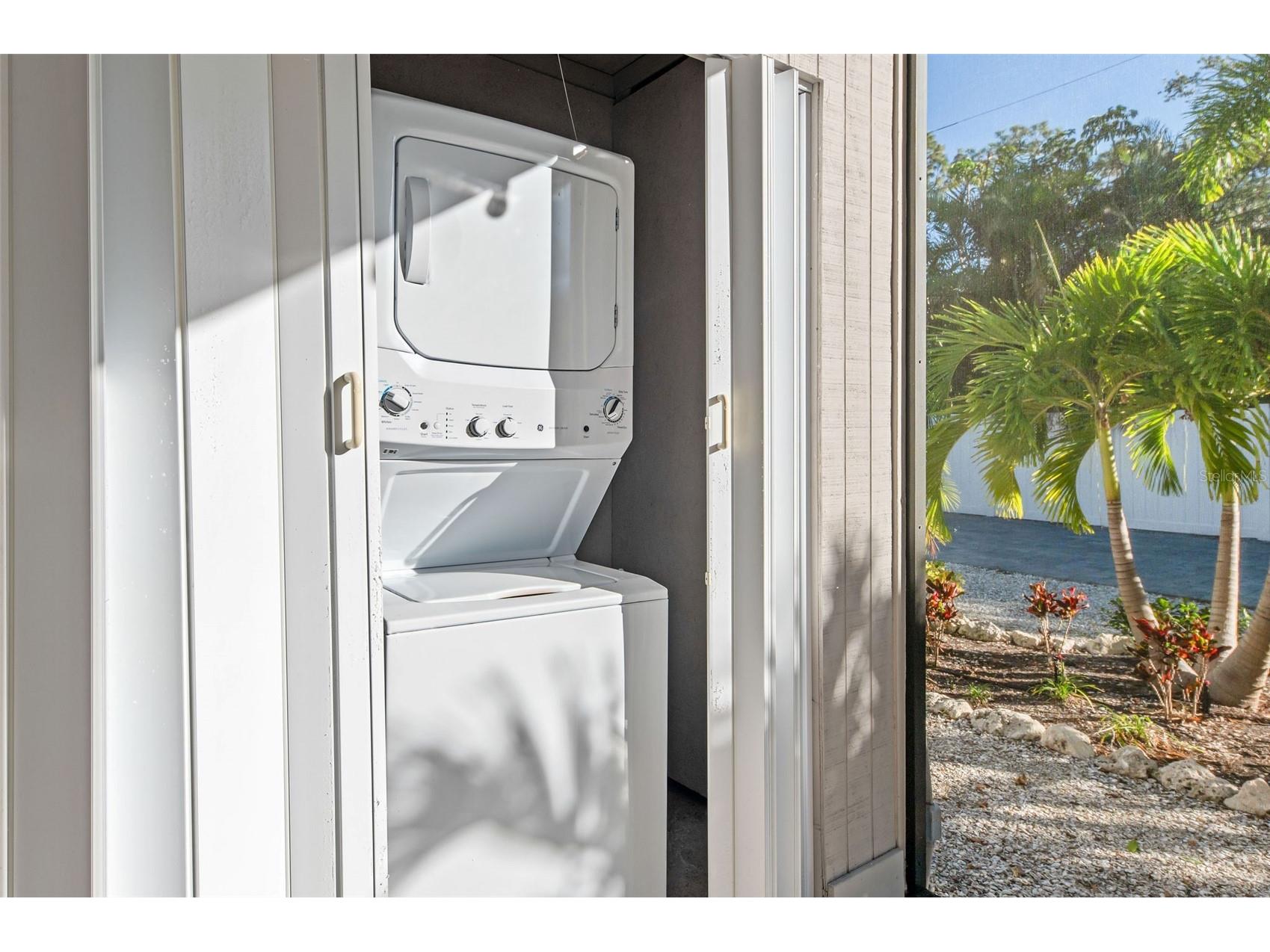 1704 Wisconsin Lane Sarasota FL 34239 A4683524 image23