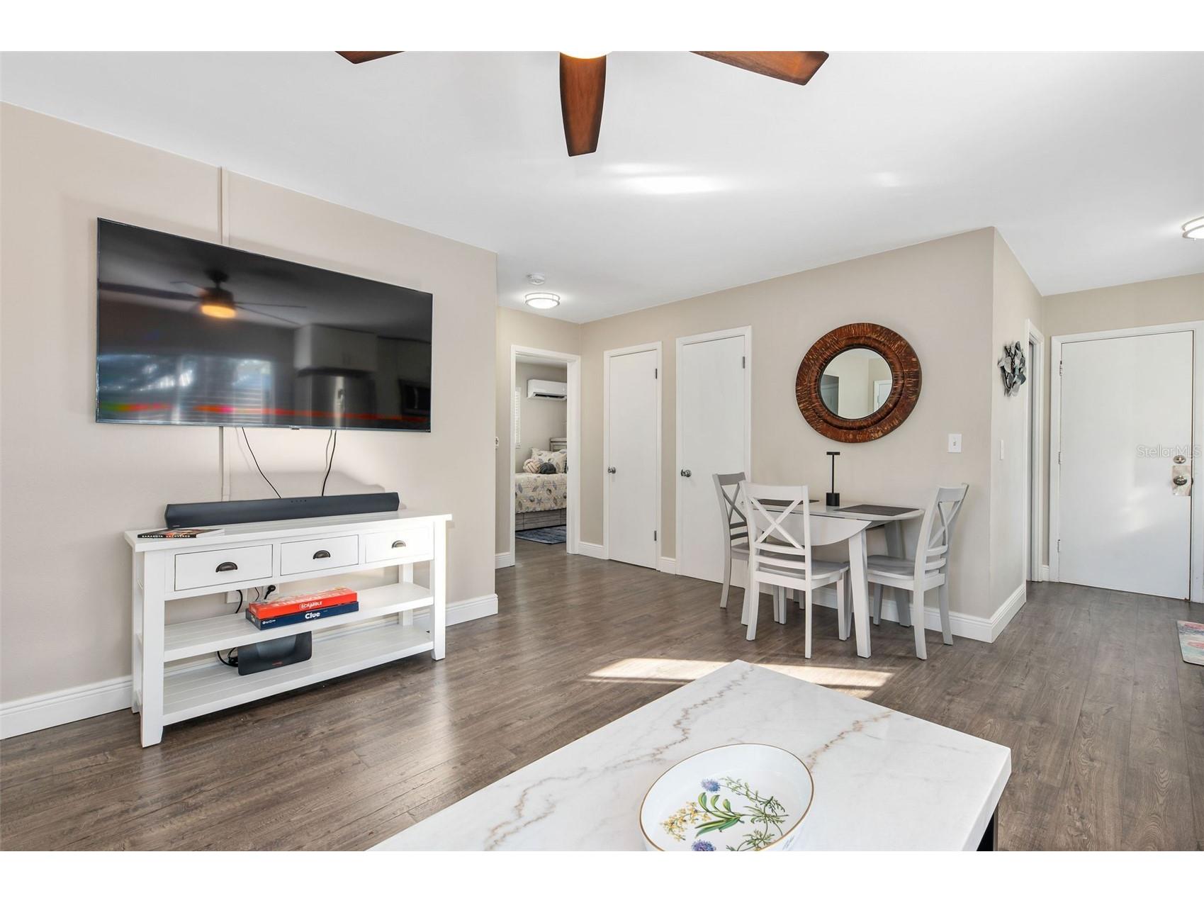 1704 Wisconsin Lane Sarasota FL 34239 A4683524 image7