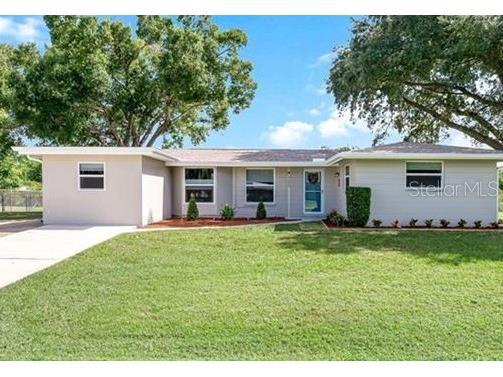 17040 E Lake Drive North Fort Myers FL 33917 C7516851 image1